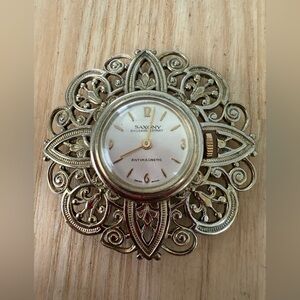 Vintage Saxony Swiss made ladies gold tone mechanical watch pendant